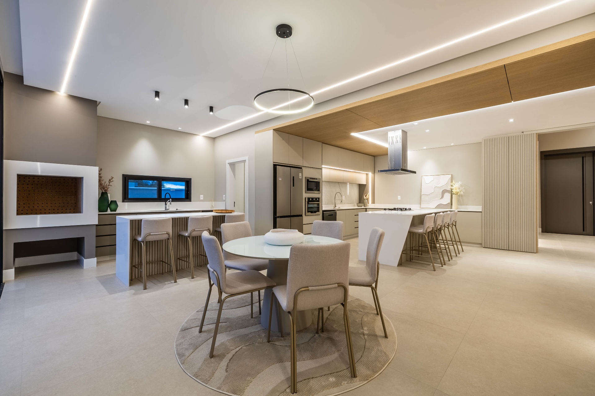 Arquitetura sofisticada e minimalista em Balneário Camboriú